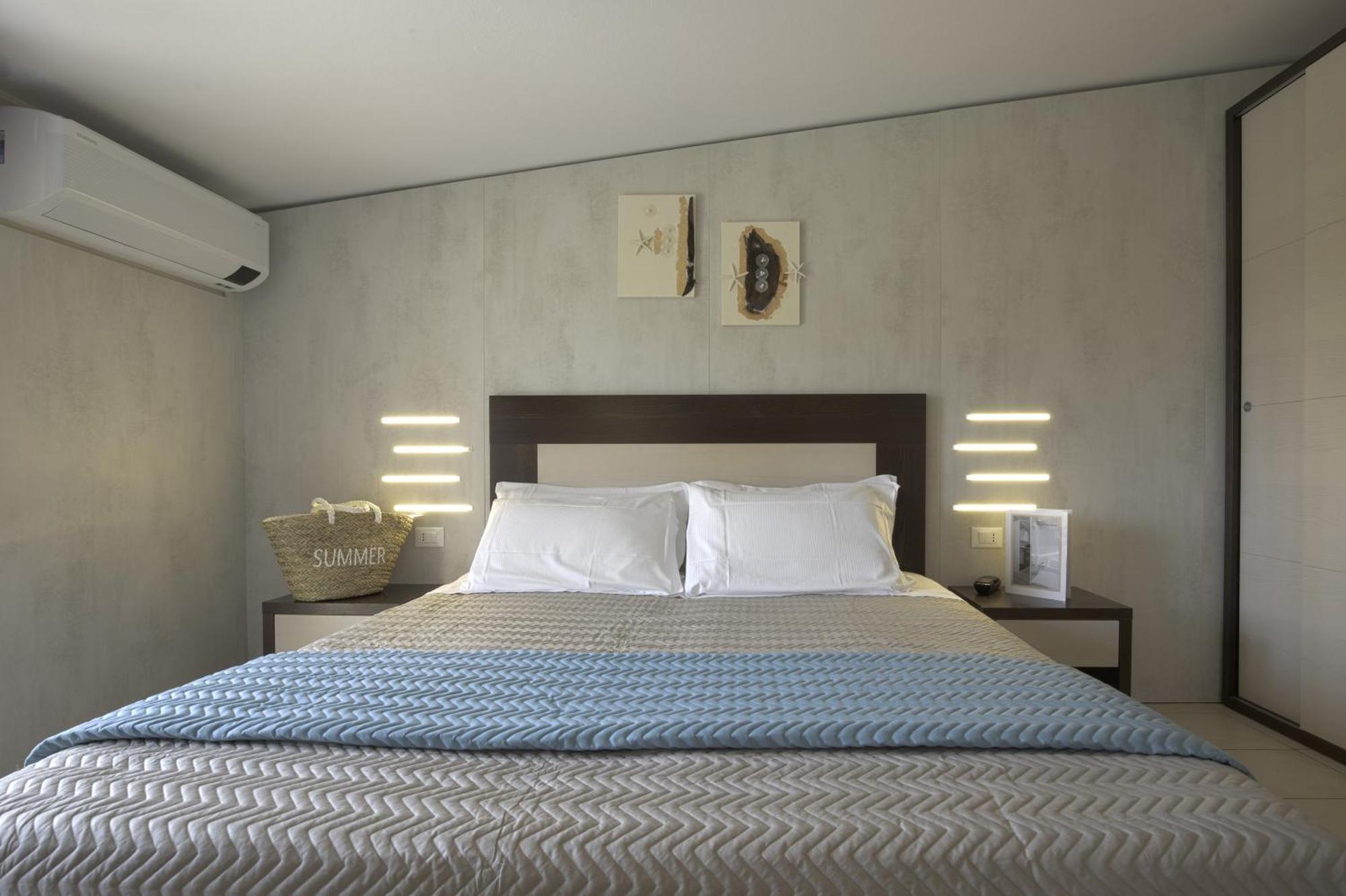 Hotel Ombretta Mare Rimini Buitenkant foto