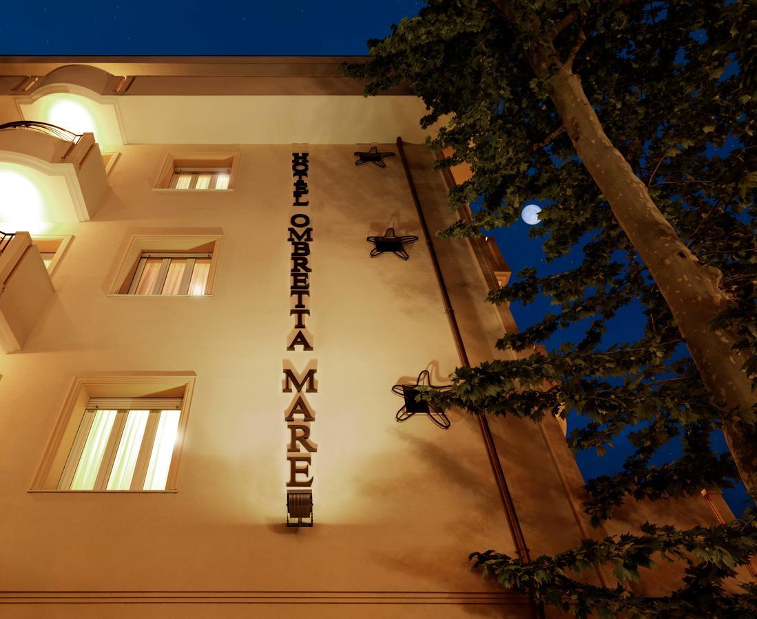 Hotel Ombretta Mare Rimini Buitenkant foto